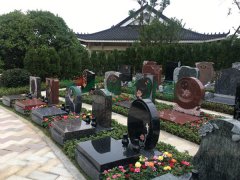 艺术墓碑：展示性命的故事，通报永恒的感情